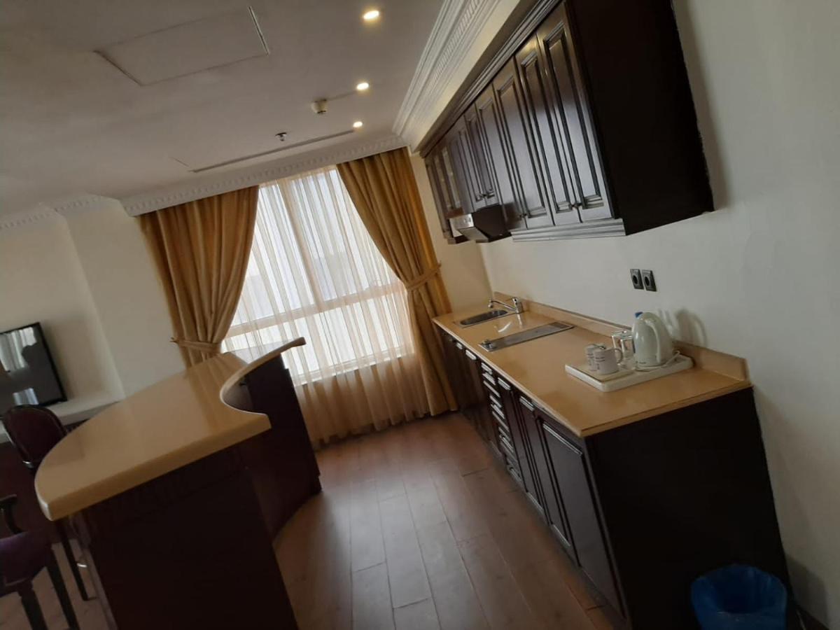 Rooz Park Hotel อัลโคห์บาร์ ภายนอก รูปภาพ