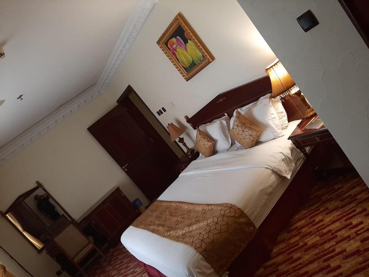 Rooz Park Hotel อัลโคห์บาร์ ภายนอก รูปภาพ
