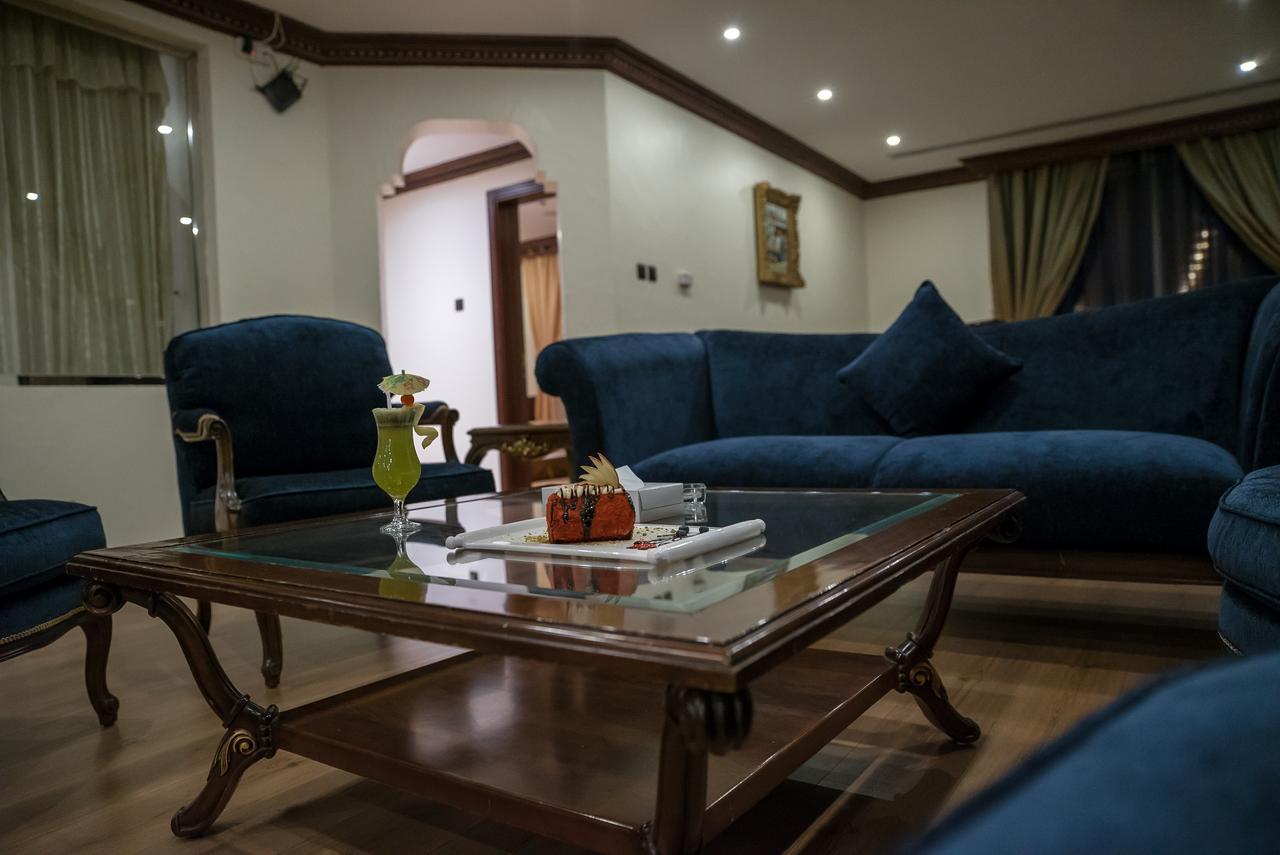Rooz Park Hotel อัลโคห์บาร์ ภายนอก รูปภาพ