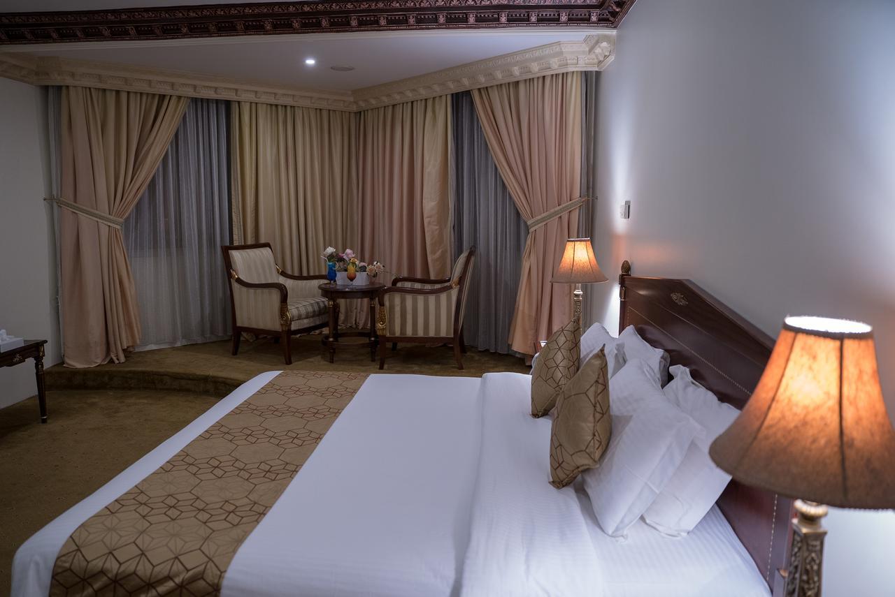 Rooz Park Hotel อัลโคห์บาร์ ภายนอก รูปภาพ