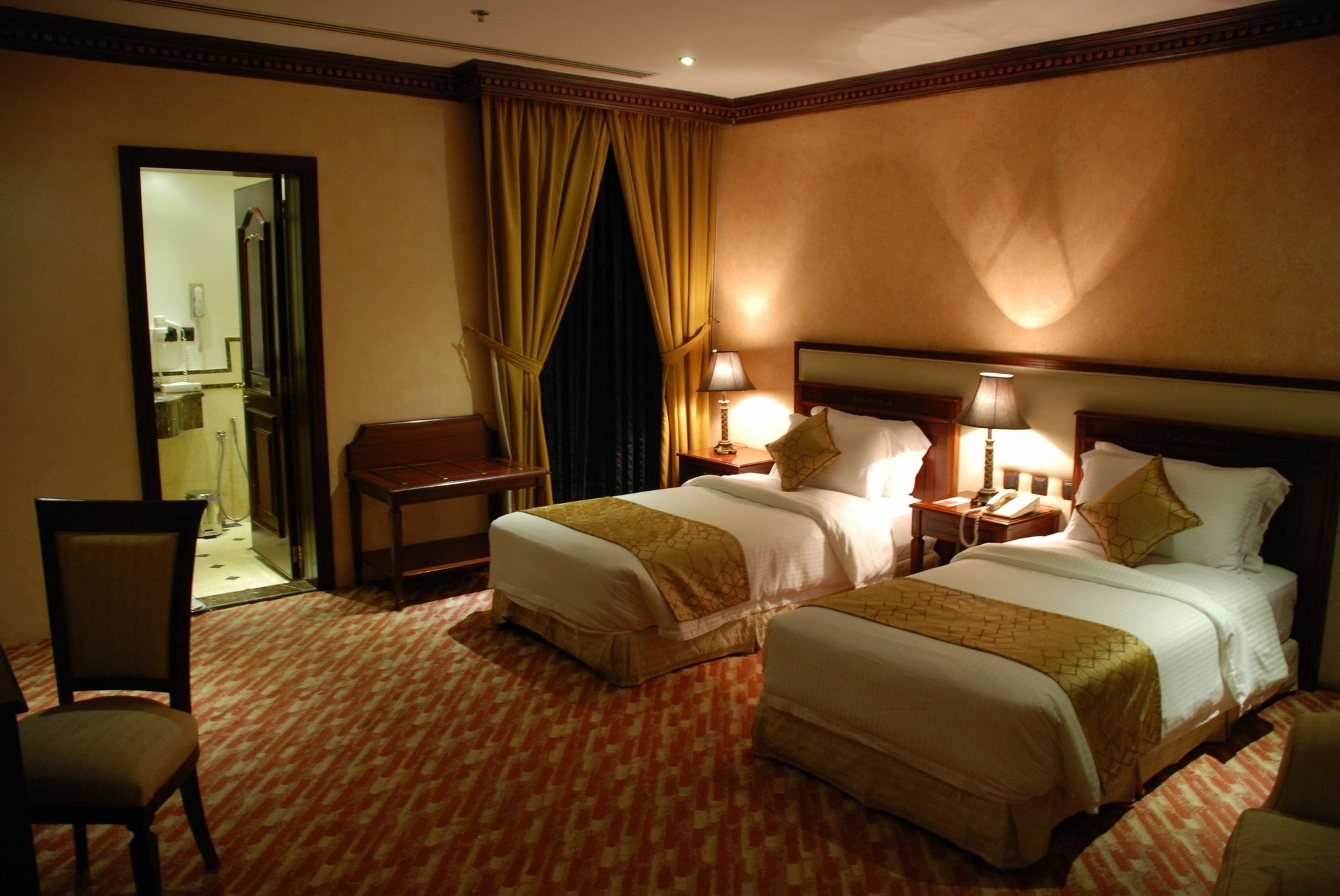 Rooz Park Hotel อัลโคห์บาร์ ภายนอก รูปภาพ